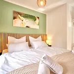 Apartamento Neu! Historischer Altbau In Ruhiger Lage Stolberg (Rhineland)