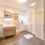 Neu! Historischer Altbau In Ruhiger Lage Apartamento