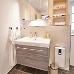 Neu! Historischer Altbau In Ruhiger Lage Apartamento *