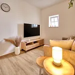 Apartamento Neu! Historischer Altbau In Ruhiger Lage *