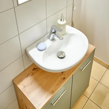 Appartement Neu! Historischer Altbau In Ruhiger Lage