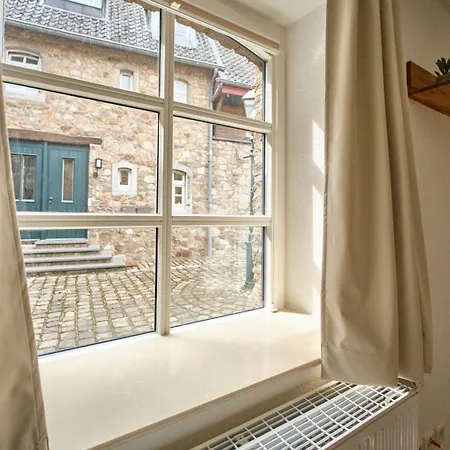 Apartmán Neu! Historischer Altbau In Ruhiger Lage Stolberg (Rhineland)