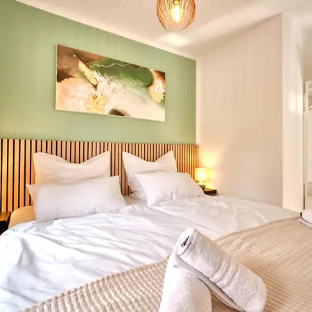 Apartmán Neu! Historischer Altbau In Ruhiger Lage Stolberg (Rhineland)