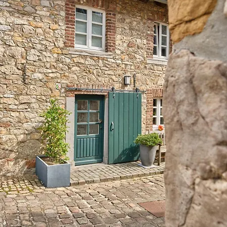 Neu! Historischer Altbau In Ruhiger Lage * Stolberg (Rhineland)