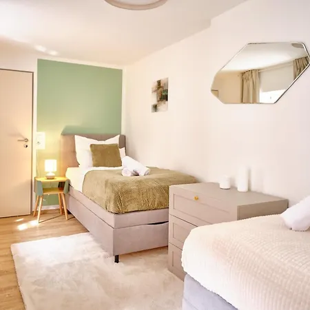 Neu! Historischer Altbau In Ruhiger Lage Stolberg (Rhineland)