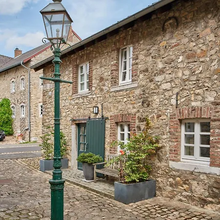 Apartmán Neu! Historischer Altbau In Ruhiger Lage Stolberg (Rhineland)