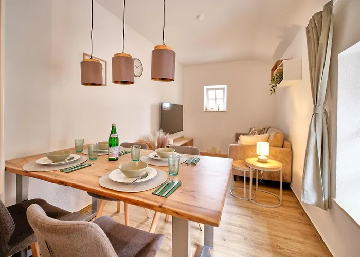 Neu! Historischer Altbau In Ruhiger Lage Lejlighed *