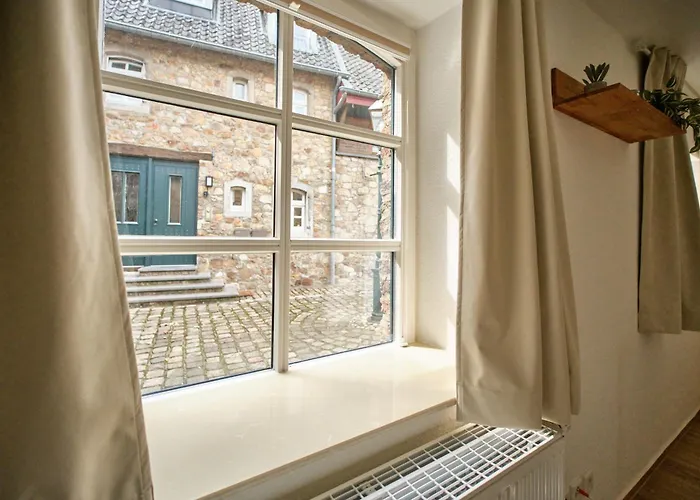 Lejlighed Neu! Historischer Altbau In Ruhiger Lage Stolberg (Rhineland)