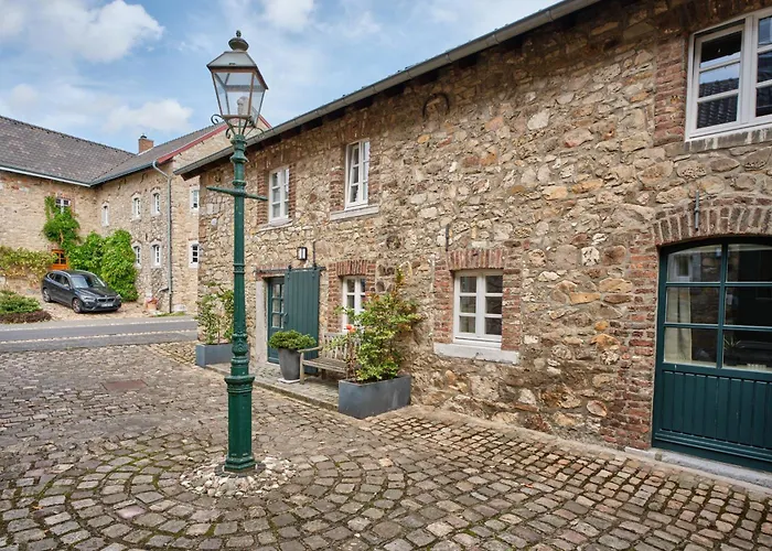 Neu! Historischer Altbau In Ruhiger Lage Lejlighed *